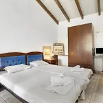 Mezoneta 1 Apartment *