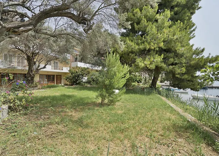 アパート Mezoneta 1 *